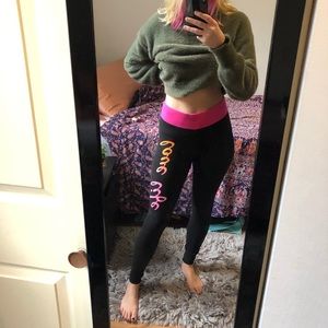 High waisted black leggings